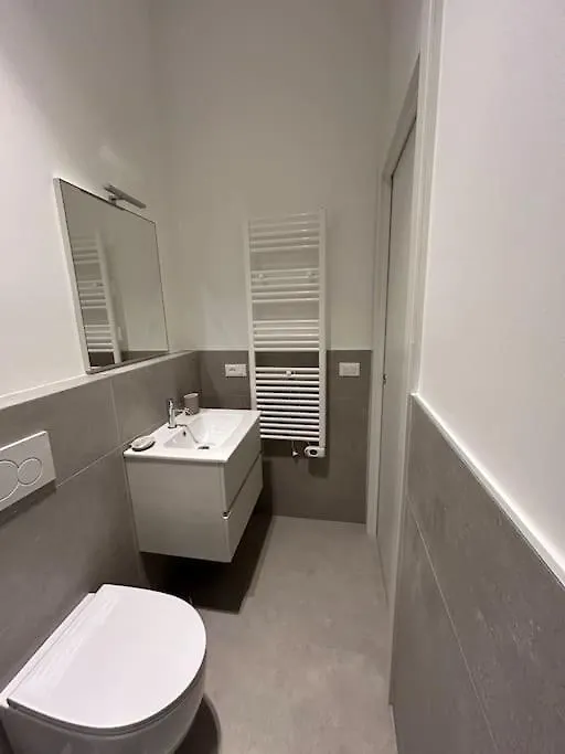 Sant'Anna Apartment 佛罗伦萨 0*,